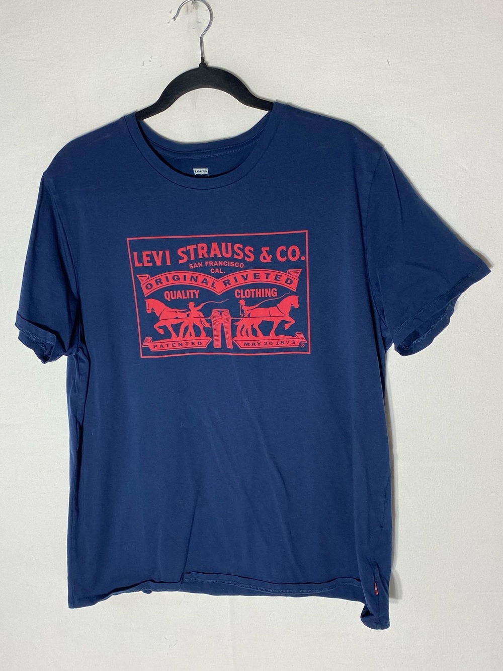 Levi's Navy Blue Two Horse Pull Graphic Tee T Shirt XL Normcore Classic Logo